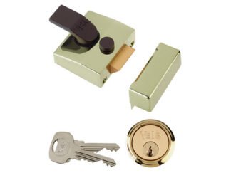 Yale Locks 85 Deadlocking Nightlatch 40mm Backset Brasslux Finish Box (5010608908580) YAL85BLXPL