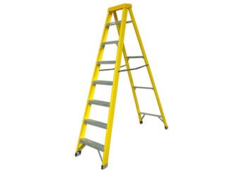 Zarges Fibreglass Swingback Steps Open, 2.15m Closed 2.38m 8 Rungs (5036892305188) ZAR300518