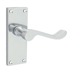 TIMCO 114 x 42 Victorian Scroll Latch Handles - Polished Chrome (5056110889115) Blister Pack 1 Pairs 200520