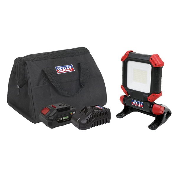 Sealey SV20 Series 15W Cordless SMD LED Worklight Kit 20V 4Ah (5054630137303) CP20VCLKIT1